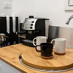 Santa Lucy L.a.m. 4* Napels
